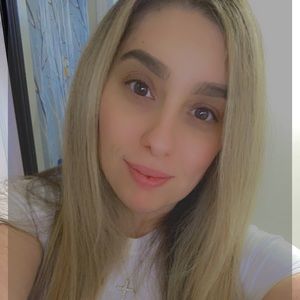 Meet your Posher, Lorraine